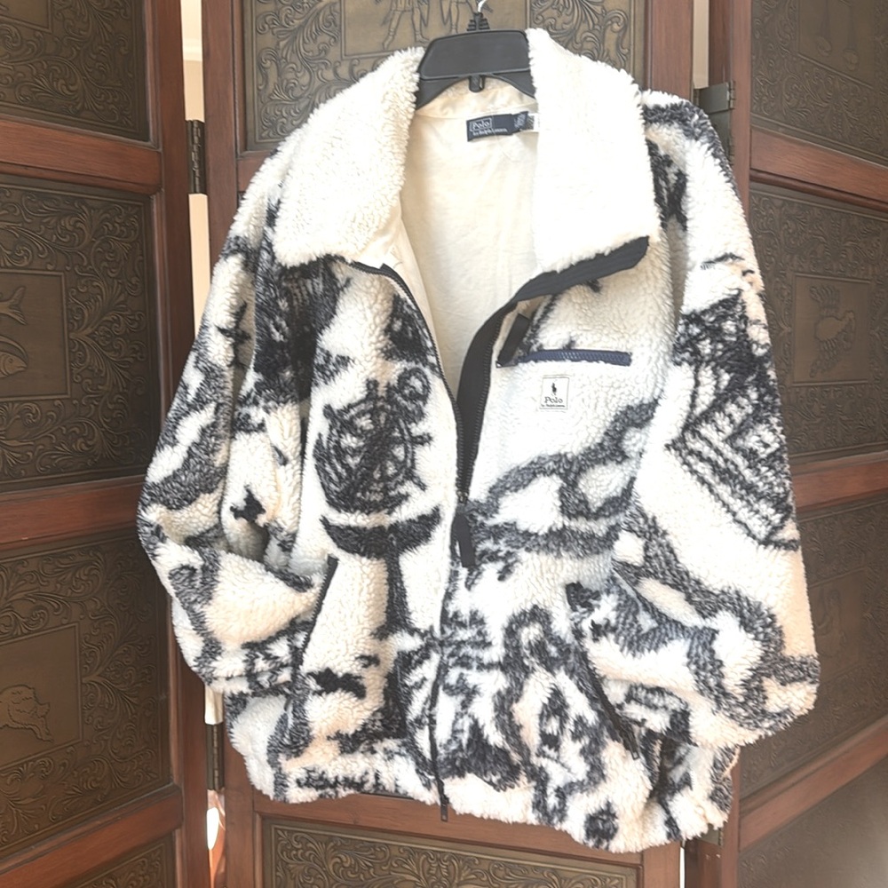 NWOT High-Pile Fleece Graphic Zip Jacket - Picture 3 of 14